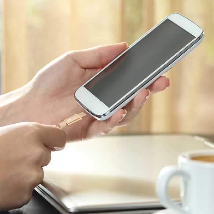 Кабель V-TAC MICRO USB 1 м 2,4 А золотистый