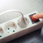 5m Pistikupesa jaotur 4 pistikupesa koos lülitiga IP20 16A 250V 3680W, V-TAC