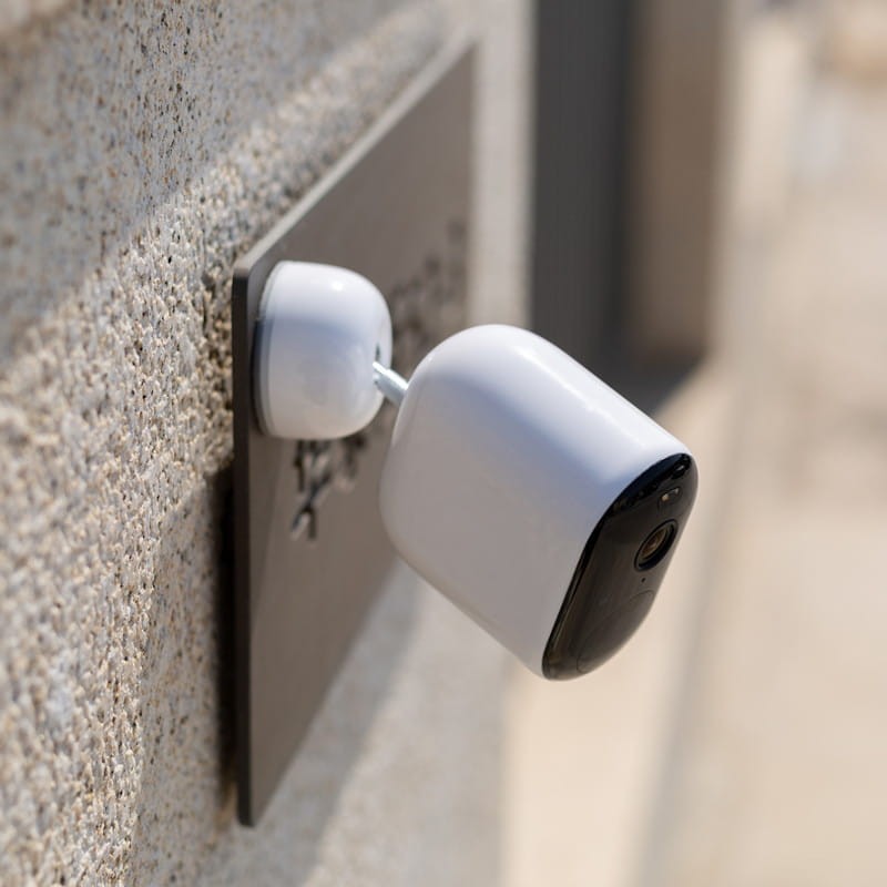 Xiaomi Mi wireless outdoor security camera with battery, high resolution full HD 2.5K 4 Mpix 2560x1440px, 5,200 mAh, 150°, IP66 waterproof, color night vision, recognizes people, built-in spotlight, gateway required