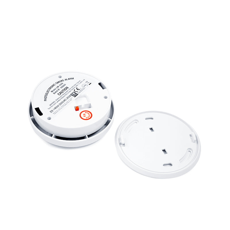 Local smoke detector with DC3V (built-in CR123A) battery, not intended to be connected to external devices