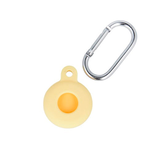 Силиконовый чехол с крючком AirTag желтого цвета