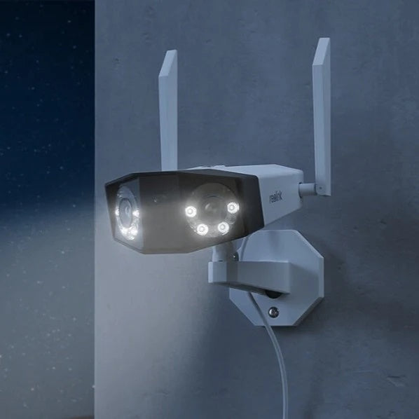 СУПЕРАКЦИИ. Видеокамера Reolink 4K Wi-Fi с функцией распознавания людей, автомобилей и животных. Панорамный обзор 180° Wi-Fi 5 ГГц/2,4 ГГц, двусторонняя аудиосвязь.Цветное ночное видение