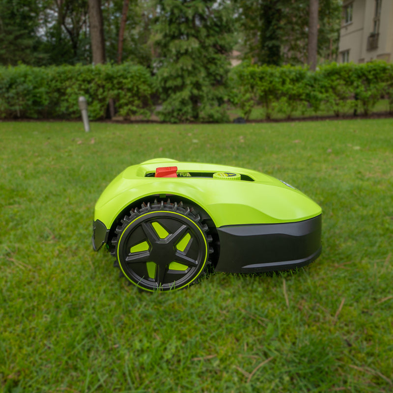 Robotgräsklippare ORBEX för ytor upp till 1200m2 200m begränsningssladd, variabel klipphöjd 20-60mm. Klippbredd 18 cm. 3 års garanti.