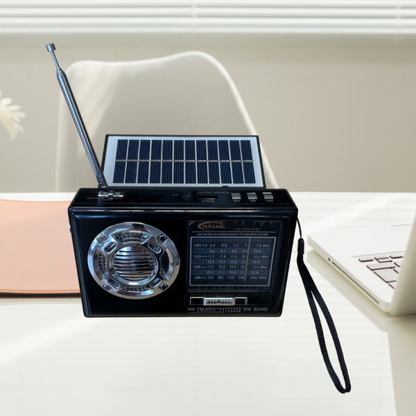 Radio ar saules paneli